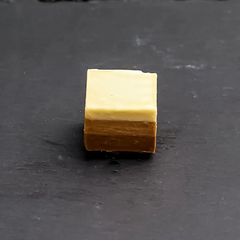 Schichtnougatpraline – Kaffeehaus Gräfe